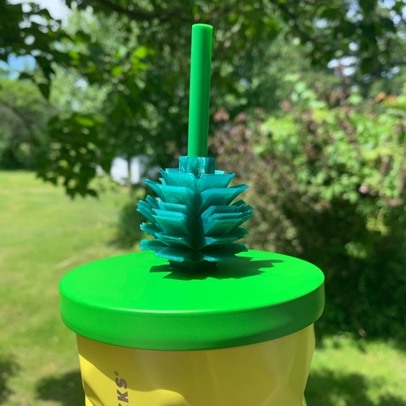 Pineapple Leaf Straw Toppers - Picture 9 of 10